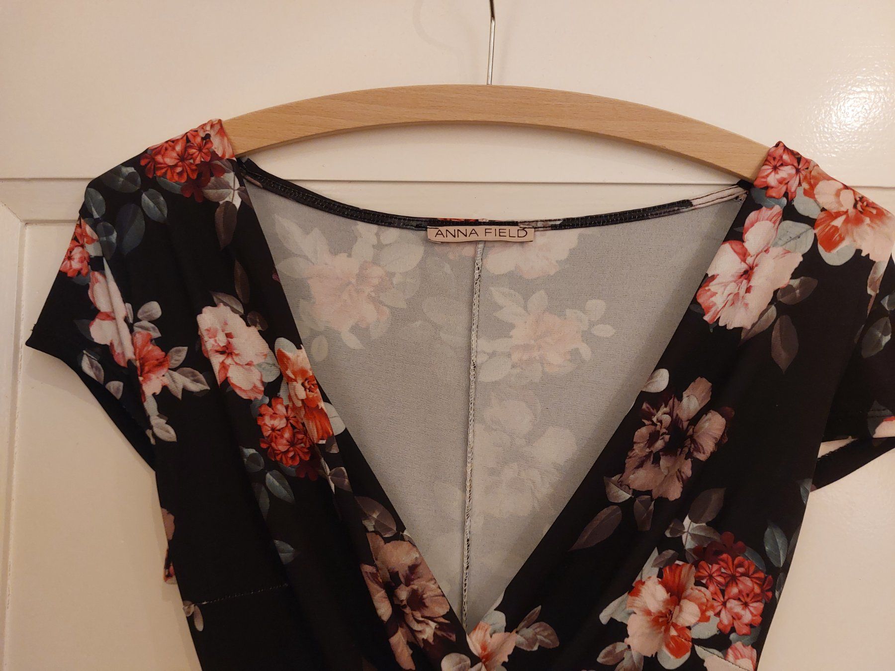 Anna Field Kleider: Anna Field Jerseykleid - Blumen Gr. M – Gebraucht aus Zollikofen von san_w2xs 1
