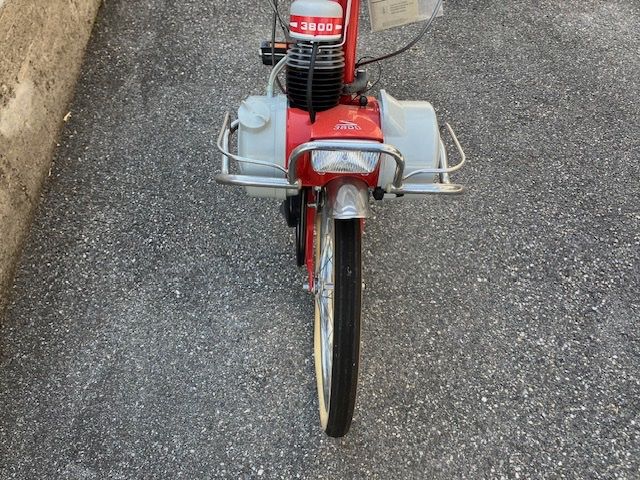 Solex Ciclomotori: Solex-Velosolex rot 1968 original restauriert – Usato da Solothurn venduto da Franco22 5