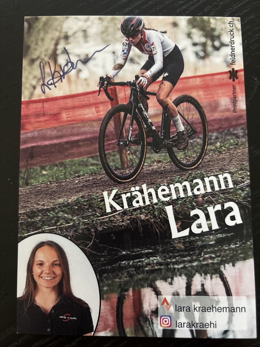Autografi: Lara Krähenmann – Usato da Uetendorf venduto da hoisle
