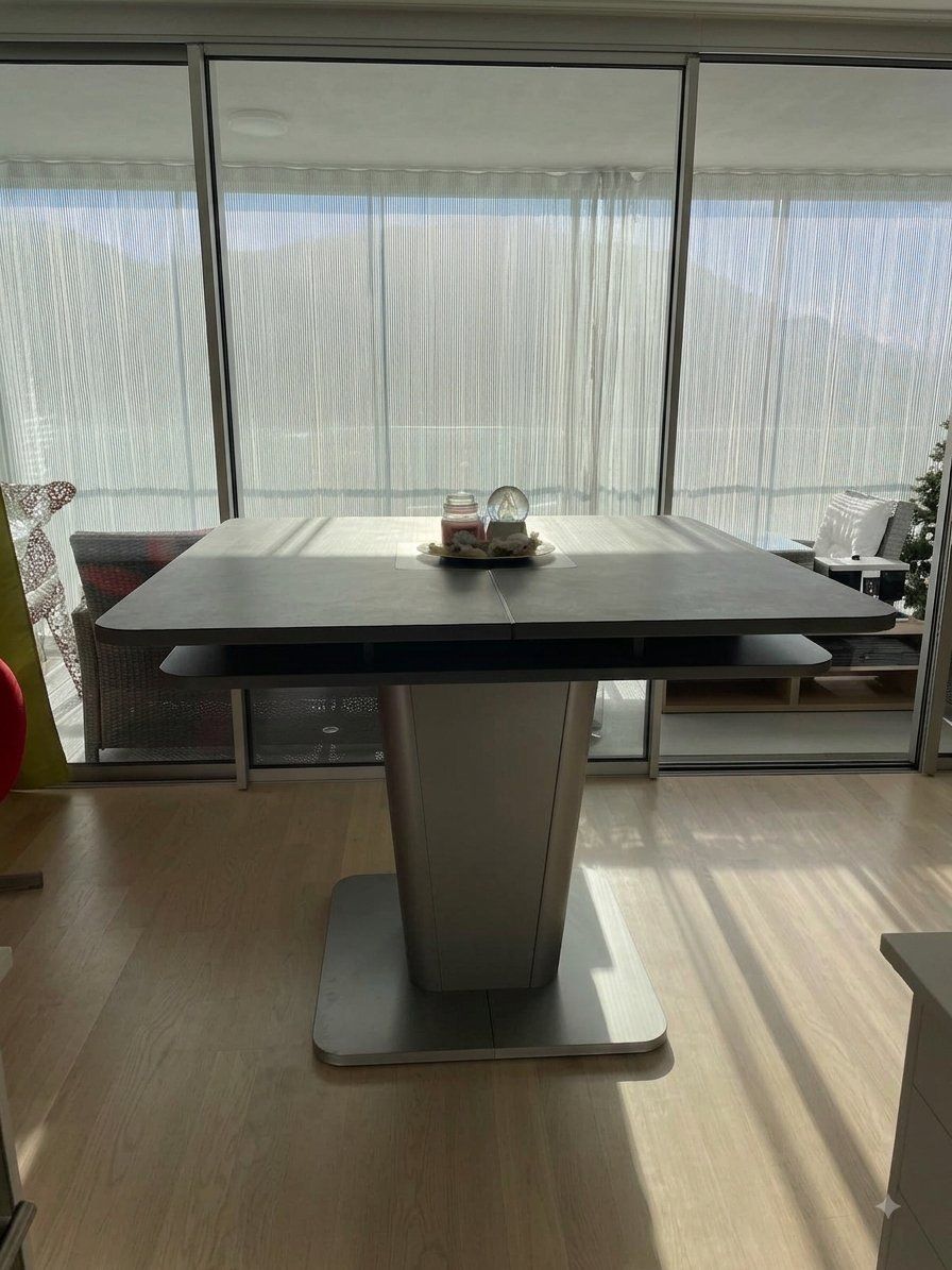 Tischset: Table haute, îlot de convivialité SETIS + 4 tabourets – Gebraucht aus Chêne-Bourg von Asimha 3