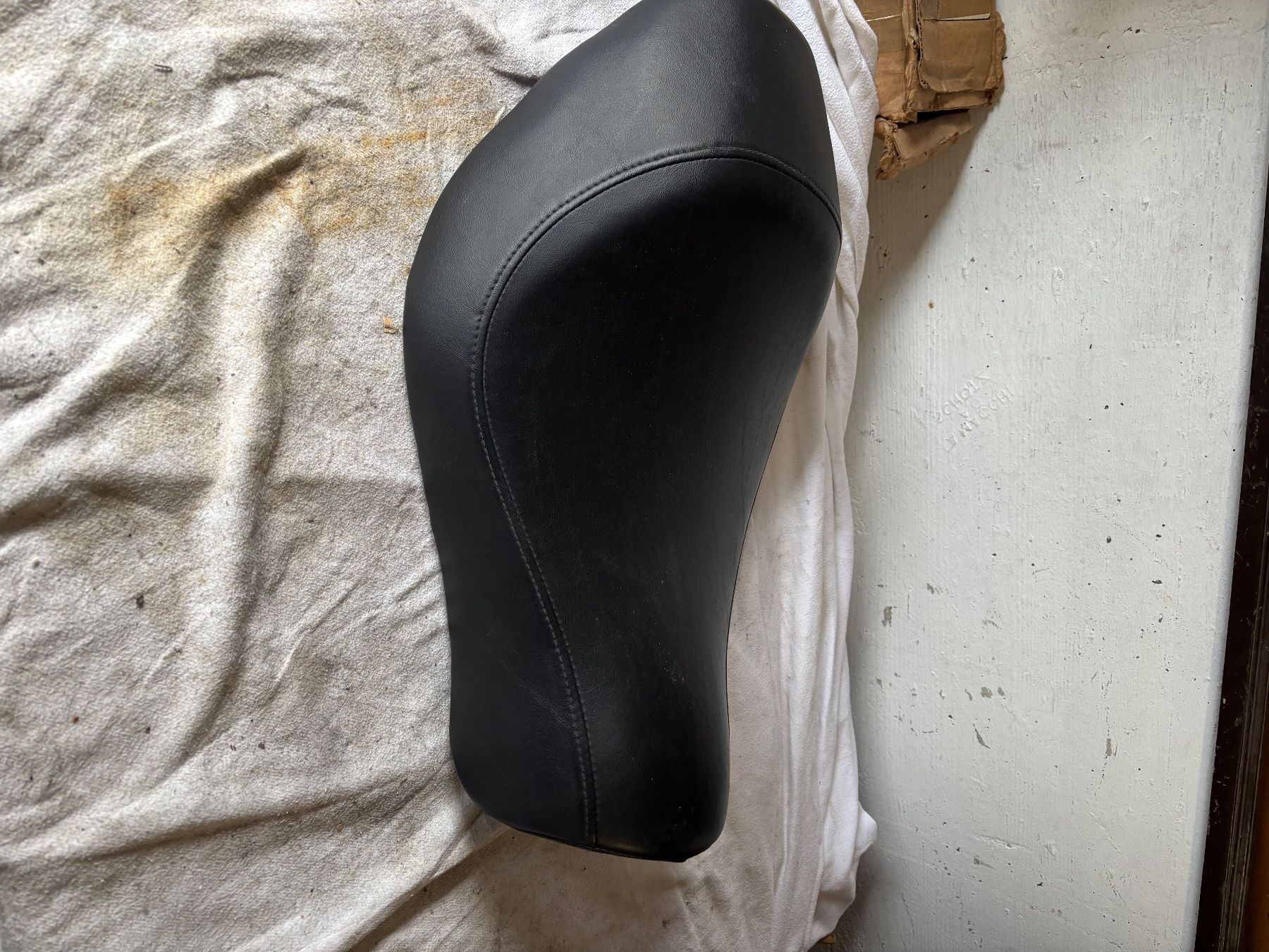 Harley-Davidson Tutti i ricambio per moto: Harley Davidson Sitz/Sattel Sportster – Usato da Schötz venduto da Harley35 6
