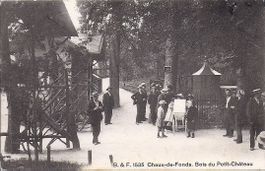 CHAUX - de - FONDS, l' entrée du bois du petit château