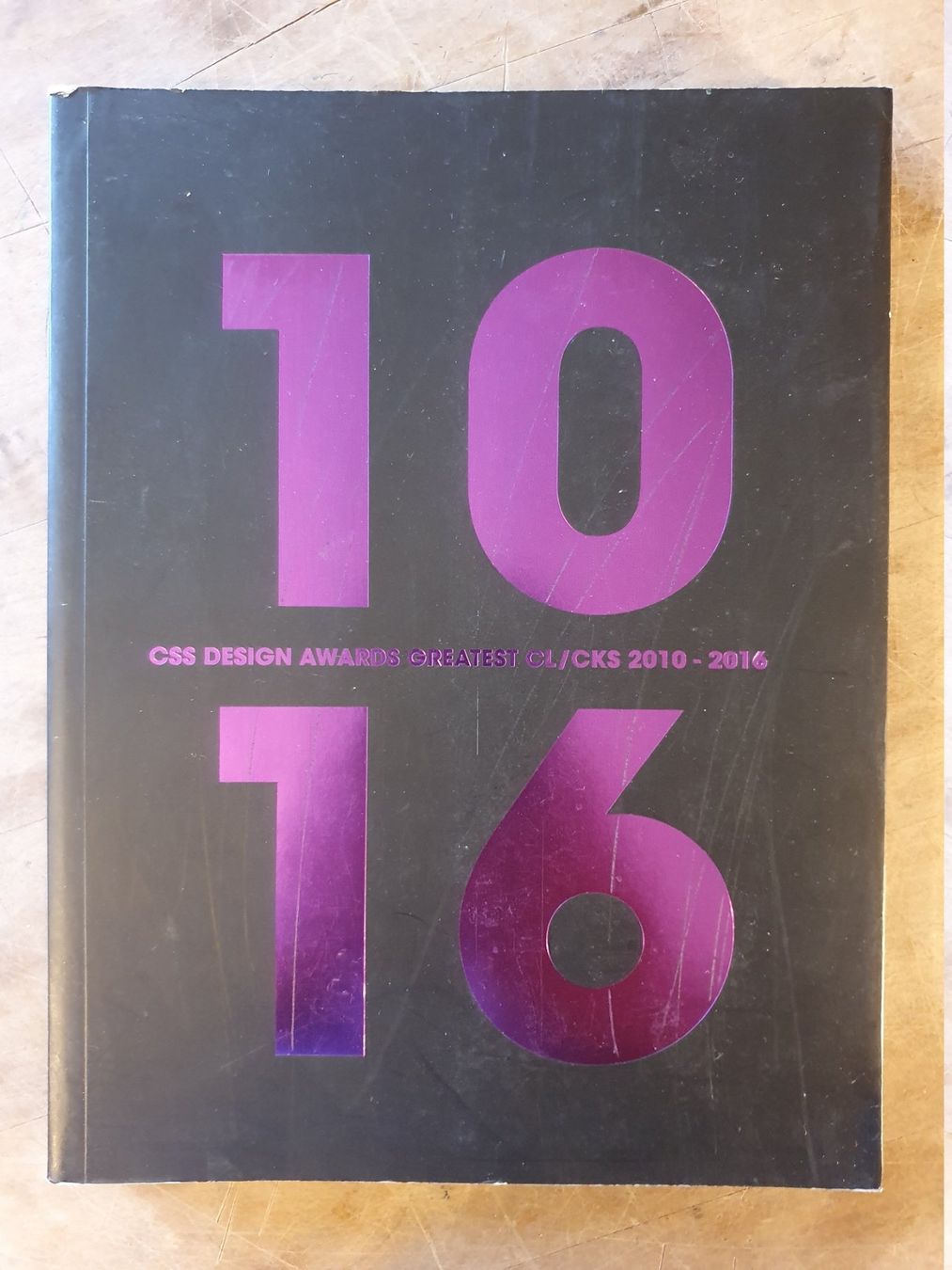Libri: CSS Design Award Greatest Clicks 2016 – Usato da Zürich venduto da loosebone
