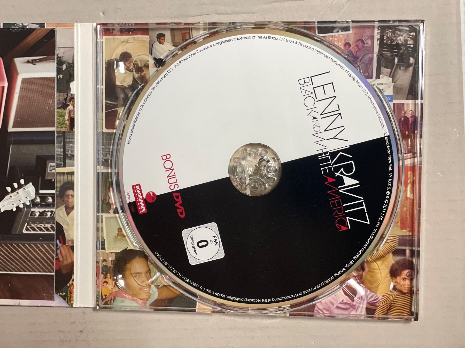 CD: Lenny Kravitz - Black and White America – Usato da Muri b. Bern venduto da AdidasCollector 5