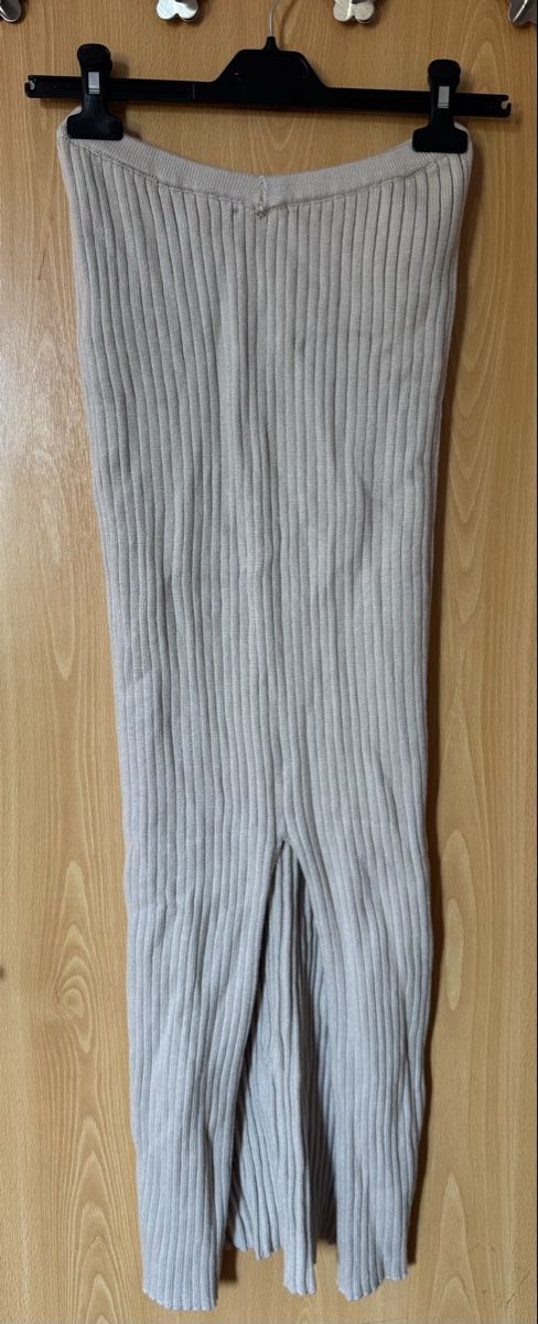 Bershka Gonne: Eleganter Strickrock in Beige – Nuovo (secondo la descrizione) da Ins venduto da maximal_30CHF 2