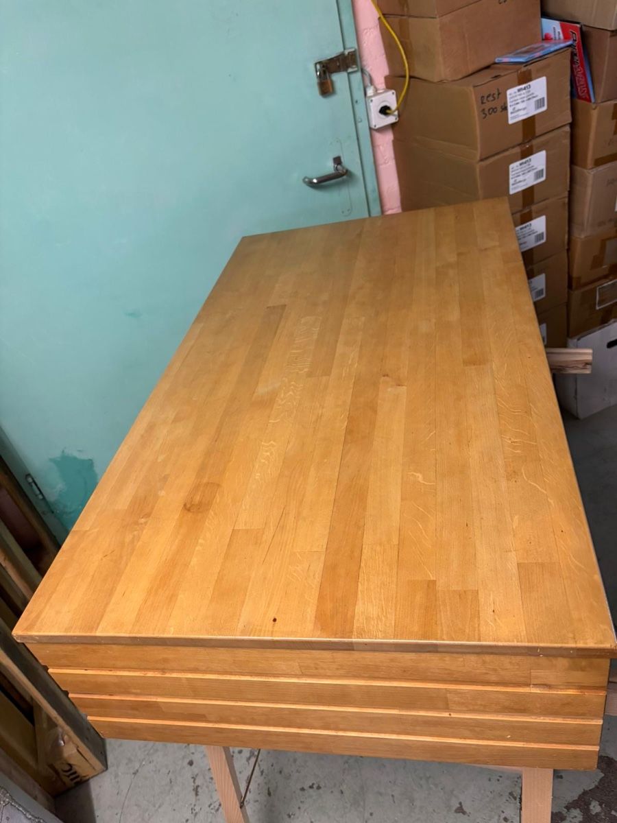 Tavoli: Couchtisch holz – Usato da Zug venduto da Biki72 1