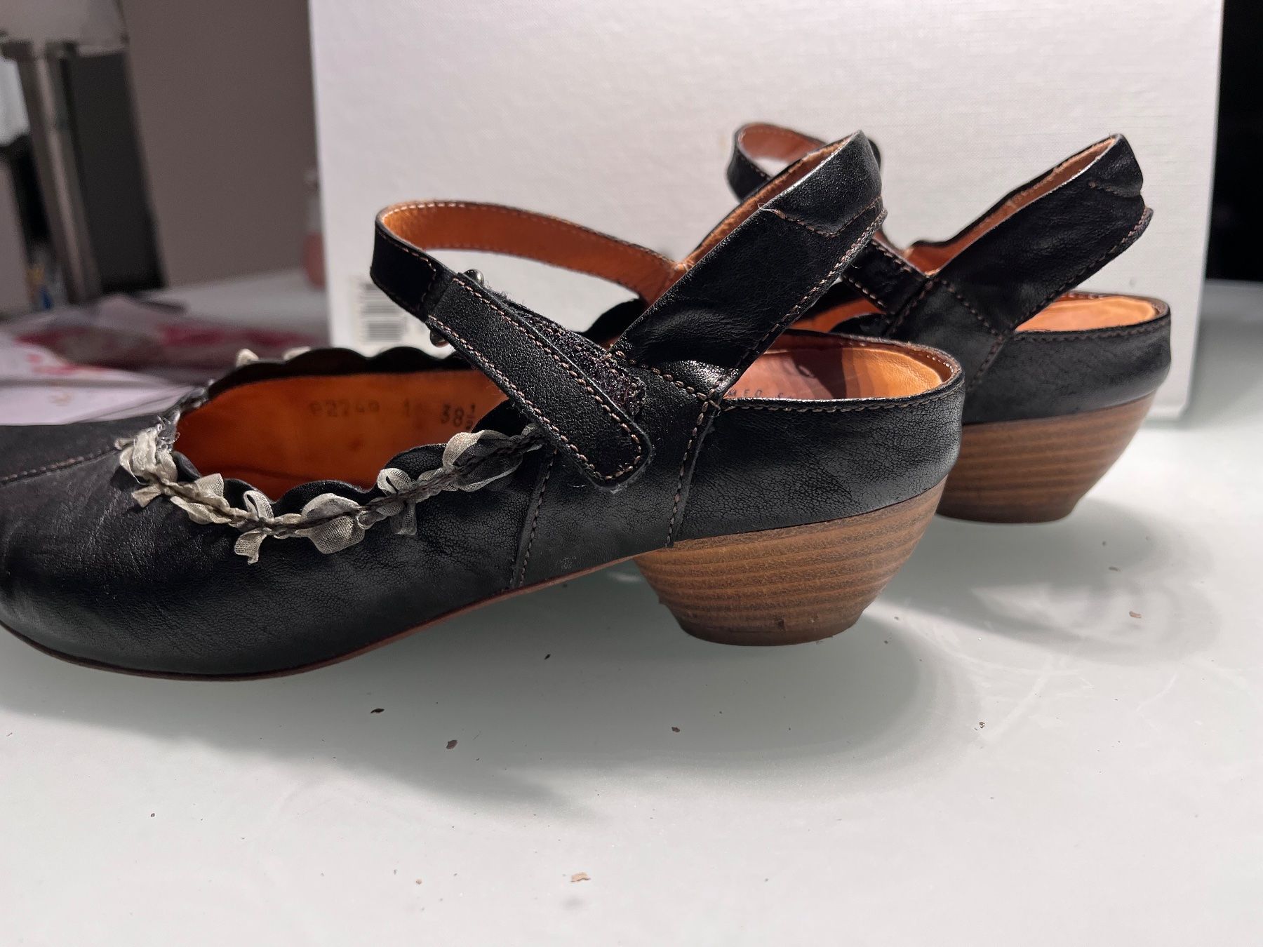 Think Scarpe da donna: Thinks! Pumps mit 3,5 cm Absatz – Usato da Uettligen venduto da Bummlerin 2