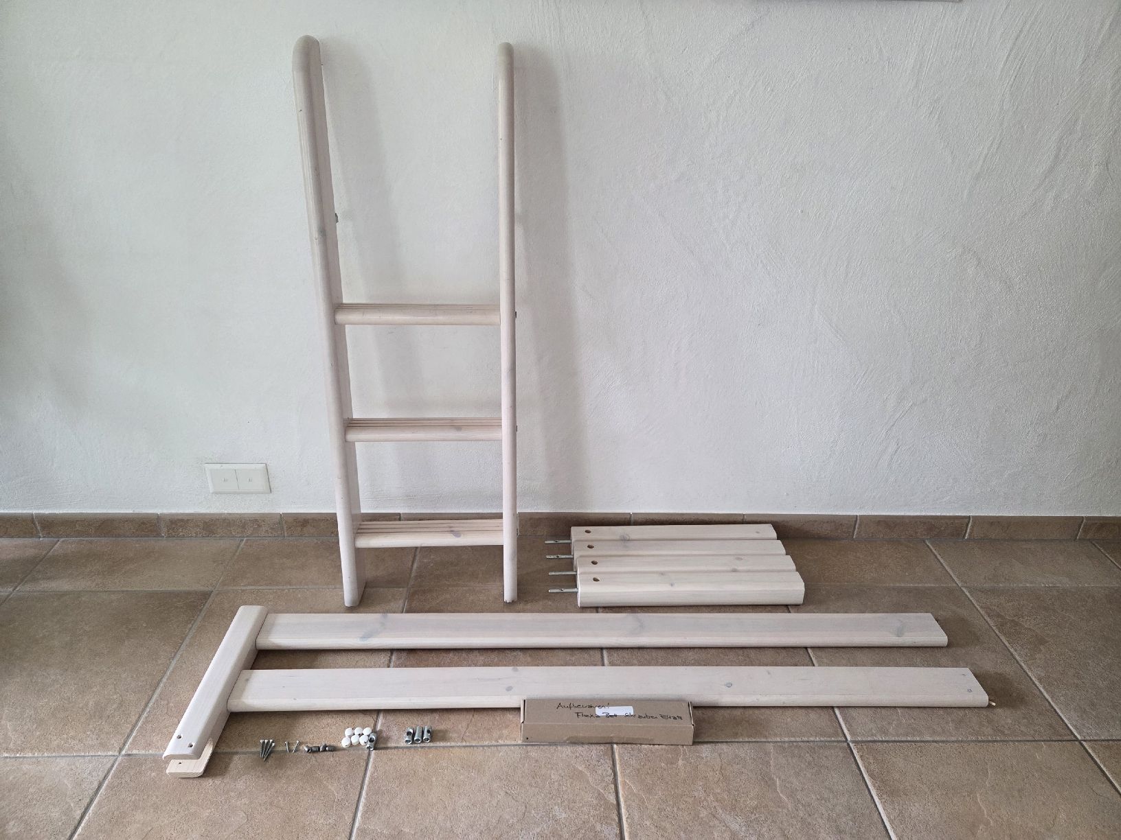 Flexa Letti: Flexa Halbhochbett ohne Matratze – Usato da Gossau ZH venduto da tomkatravelbird 1