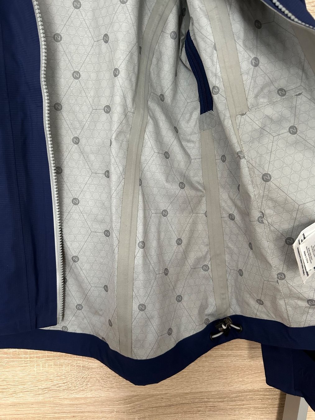 Jacken: Veste 46 Nord – Gebraucht aus Lausanne von naranjo 2