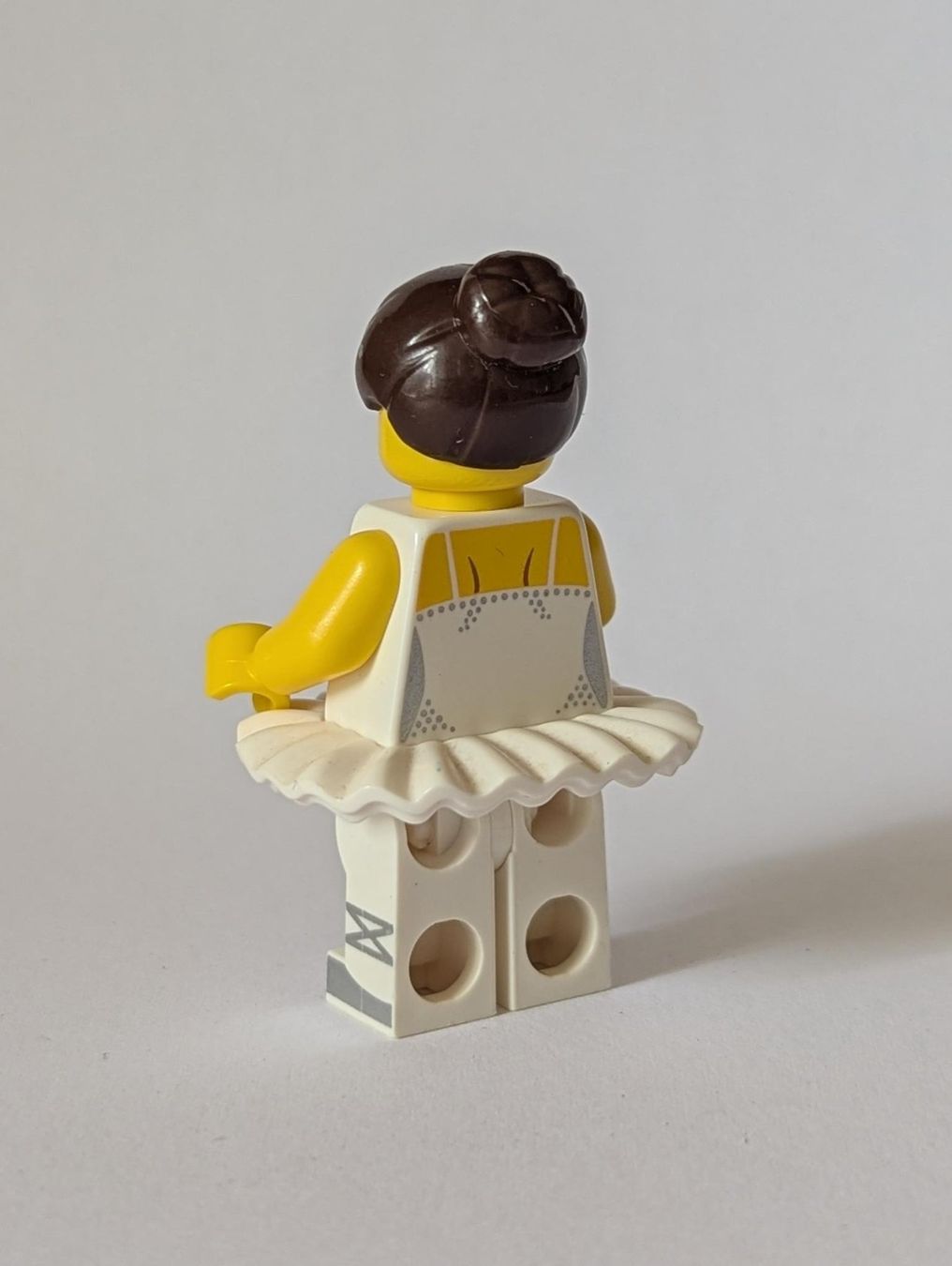Lego Statuette: LEGO Ballerina Minifigure col237 – Usato da Trimbach venduto da BrickBase 1