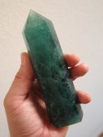 NEU: Fluorit Edelstein Obelisk grün 496 Gramm keine Kette
