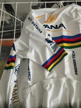 🚲NEUF/M +2*🧦 - jersey + 2*socks champion du monde UCI