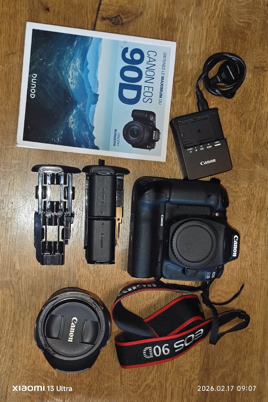 Canon Kamera: Canon EOS 90D avec objectif 18-135mm. – Gebraucht aus Estavayer-le-Lac von nac_5hgd