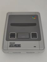 Super Nintendo Konsole SNES inkl. 2 Controller und Zubehör