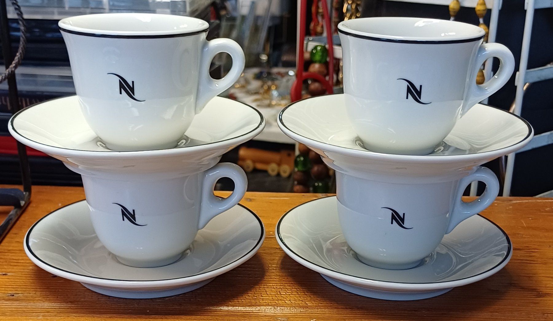 Nespresso Tazze: 4 Nespresso Espressotassen – Usato da Merenschwand venduto da Brockinell