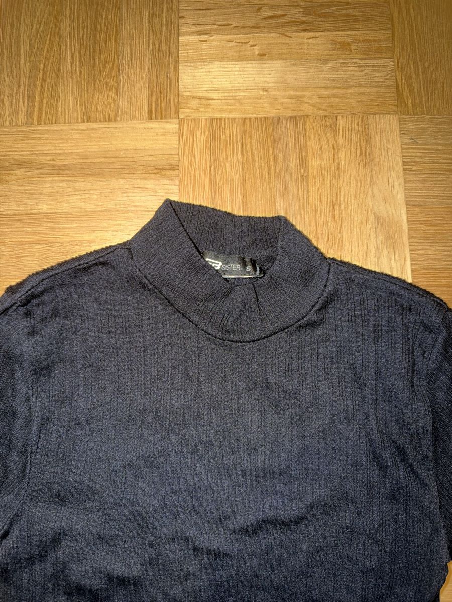Maglioni & Felpe: Langarmshirt neu – Nuovo (secondo la descrizione) da Biel/Bienne venduto da Peeeep10 3
