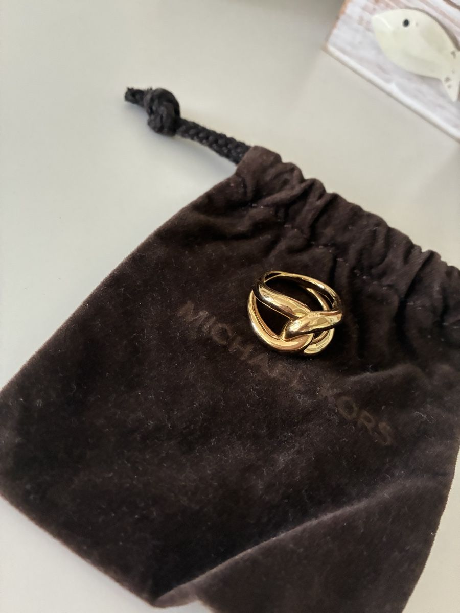 Michael Kors Bagues: Ring Michael Kors goldfarben Design . Top!! – D'occasion à Dübendorf par mar_s66c 1