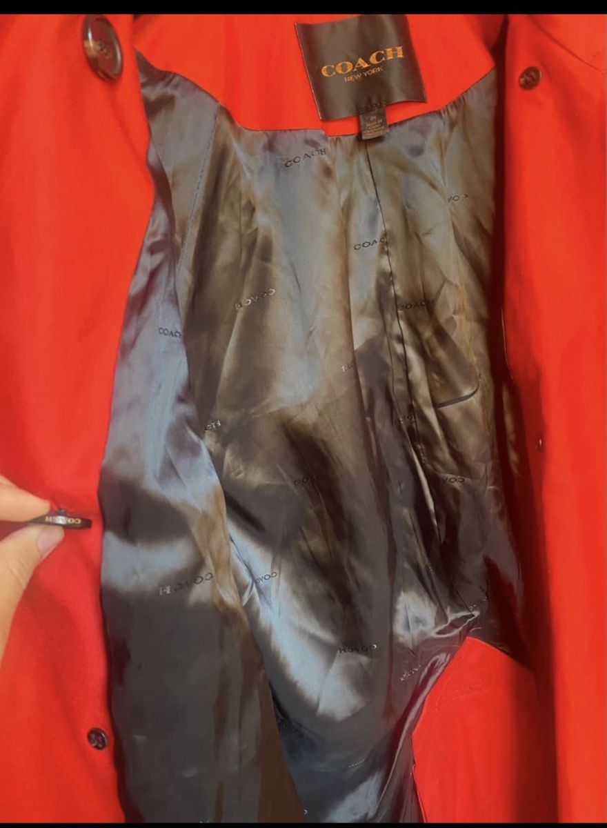 Cappotti: Coach Trench Coat Red Double Breasted – Usato da Herbligen venduto da T-esthetic 2