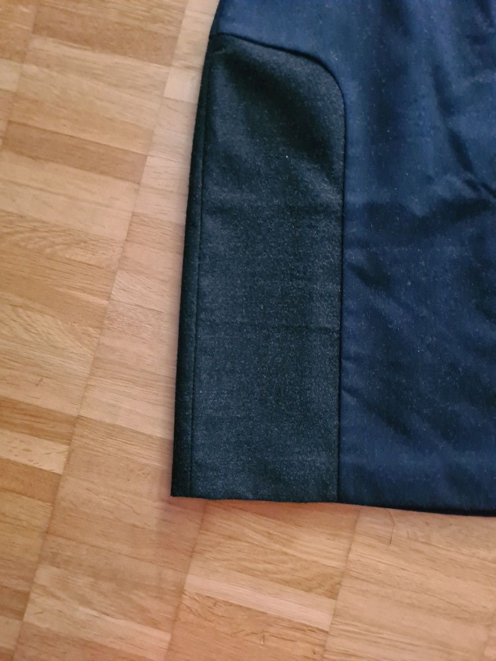 Esprit Gonne: ESPRIT Minirock – Usato da Jona venduto da Good_luck_ 1
