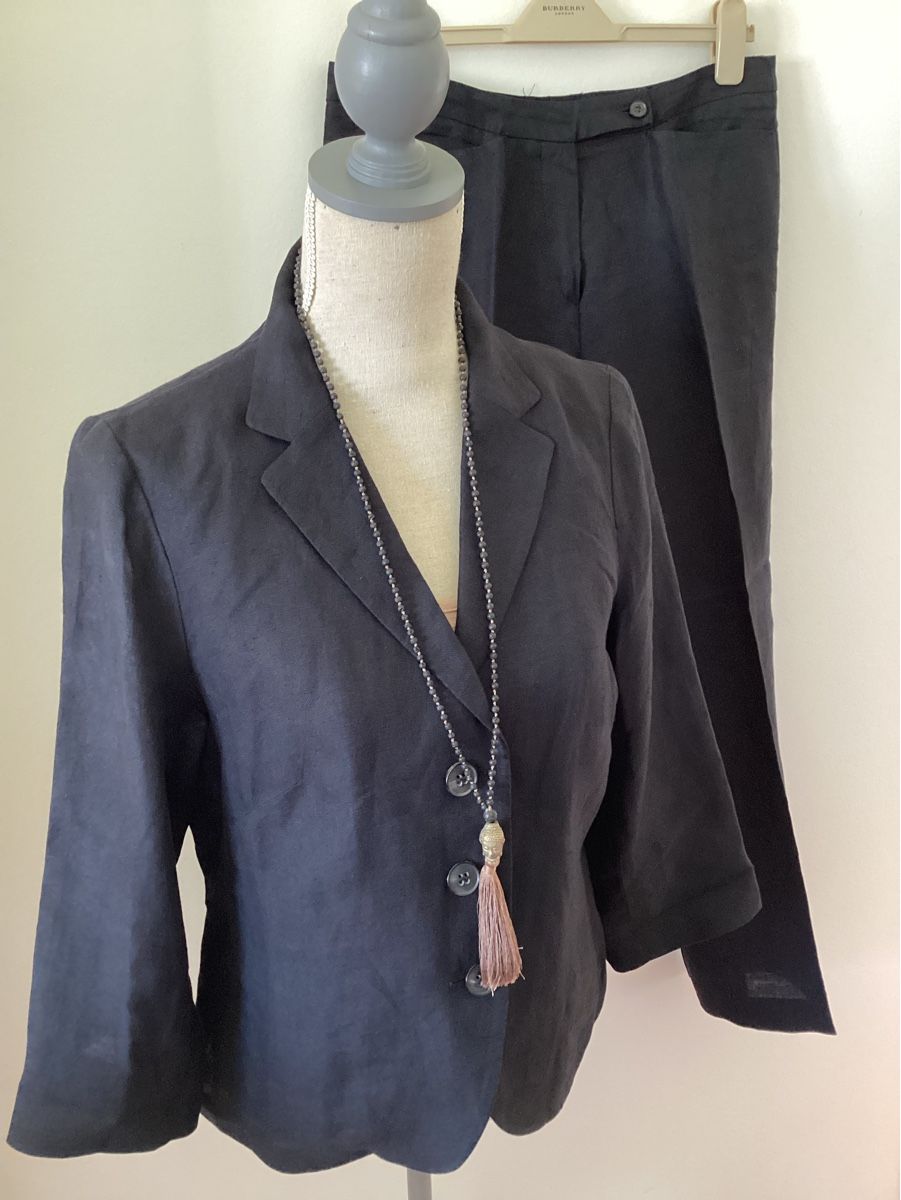 Windsor Completi & Tailleur: Windsor, Leinenanzug, Gr. 40 – Nuovo (secondo la descrizione) da Salenstein venduto da Esprit57