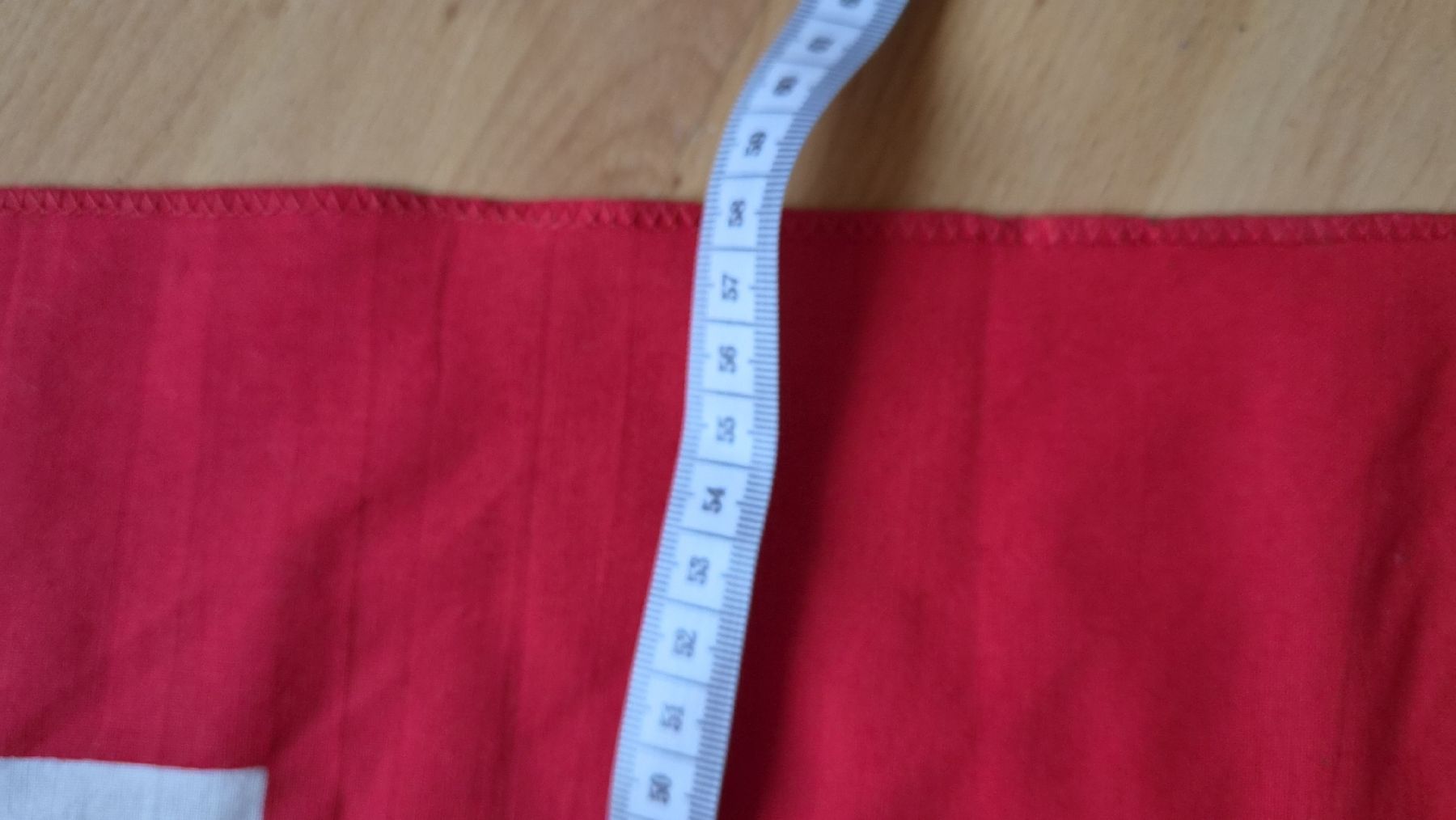 Bandiere: Schweizer Fahnen Vintage – Usato da Kölliken venduto da Upcycling-by-Mc-TAM 3