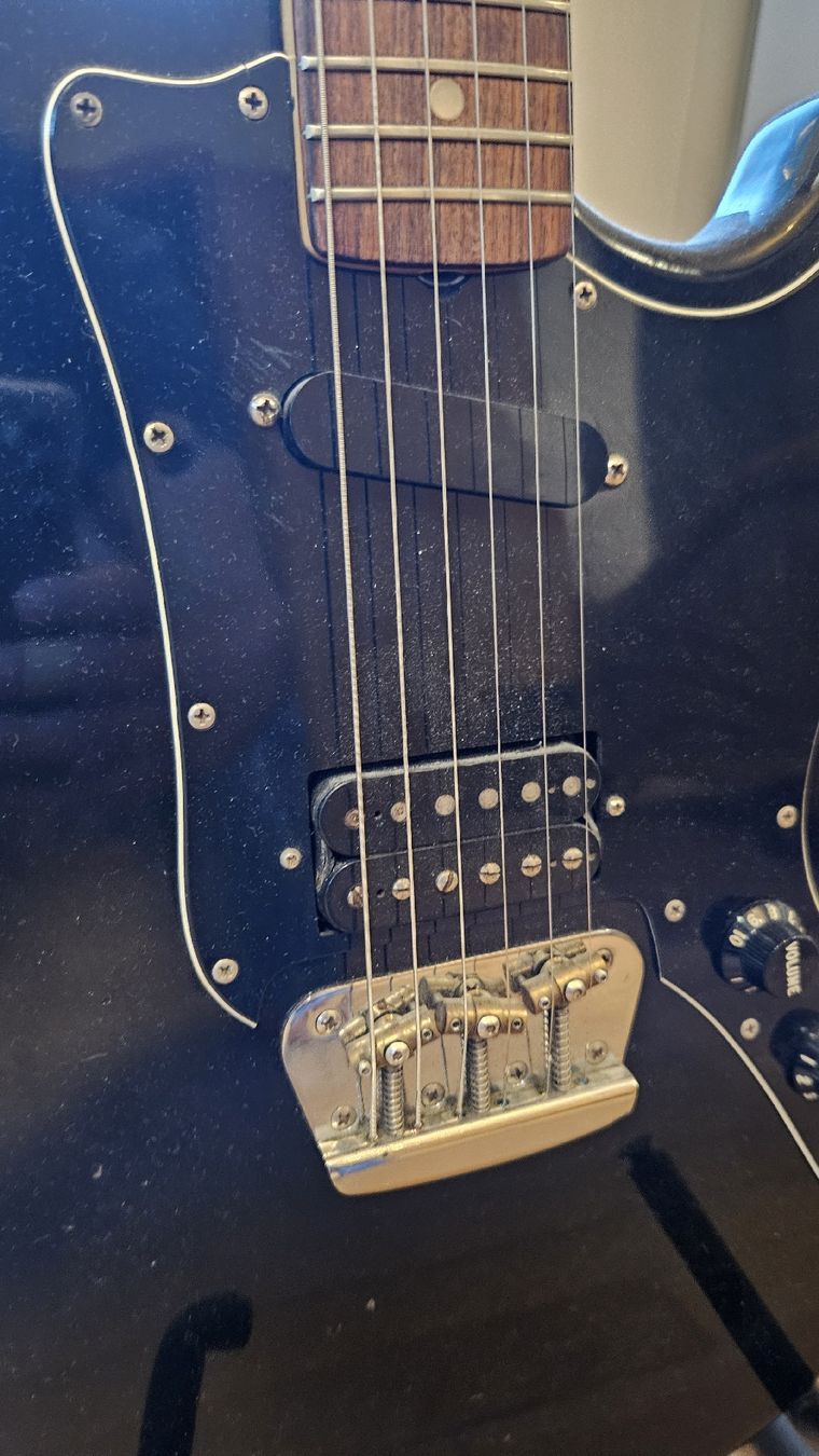Fender Instruments de musique: Musicmaster Fender de 1977 – D'occasion à Yverdon-les-Bains par ac_dric 2