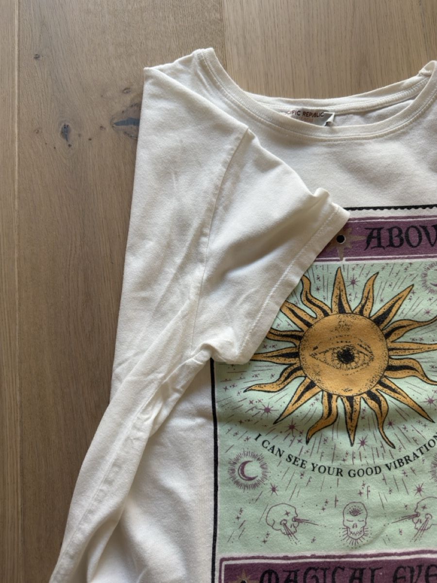 Pull&Bear T-shirt: T-Shirt – Usato da Gamsen venduto da Le_De 1