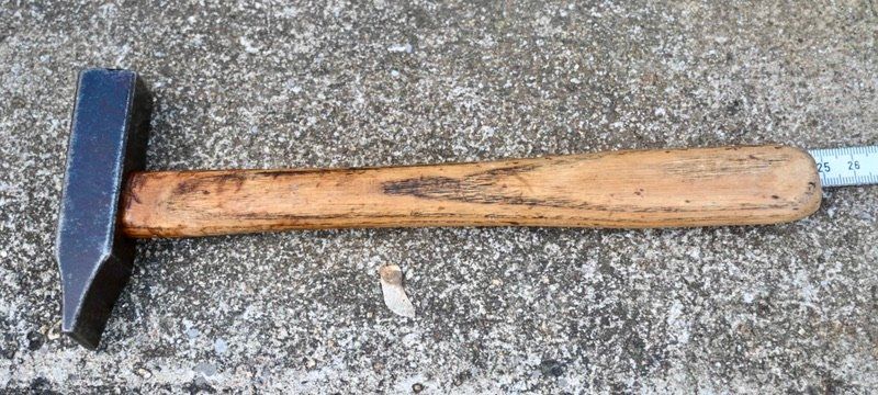 Tutti gli attrezzi: alter Schlosser- oder Schmiedehammer Länge 25cm – Usato da Pfaffhausen venduto da mono_rec 3