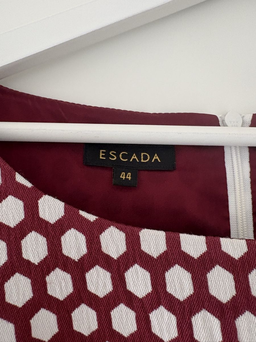 Escada Vestiti: Escada Kleind 44 Farbe Marsala – Usato da Lugano venduto da jw2602 4
