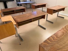 Vintage Schweizer Schulpult ASAX – 1960er-Jahre – 14 Stück