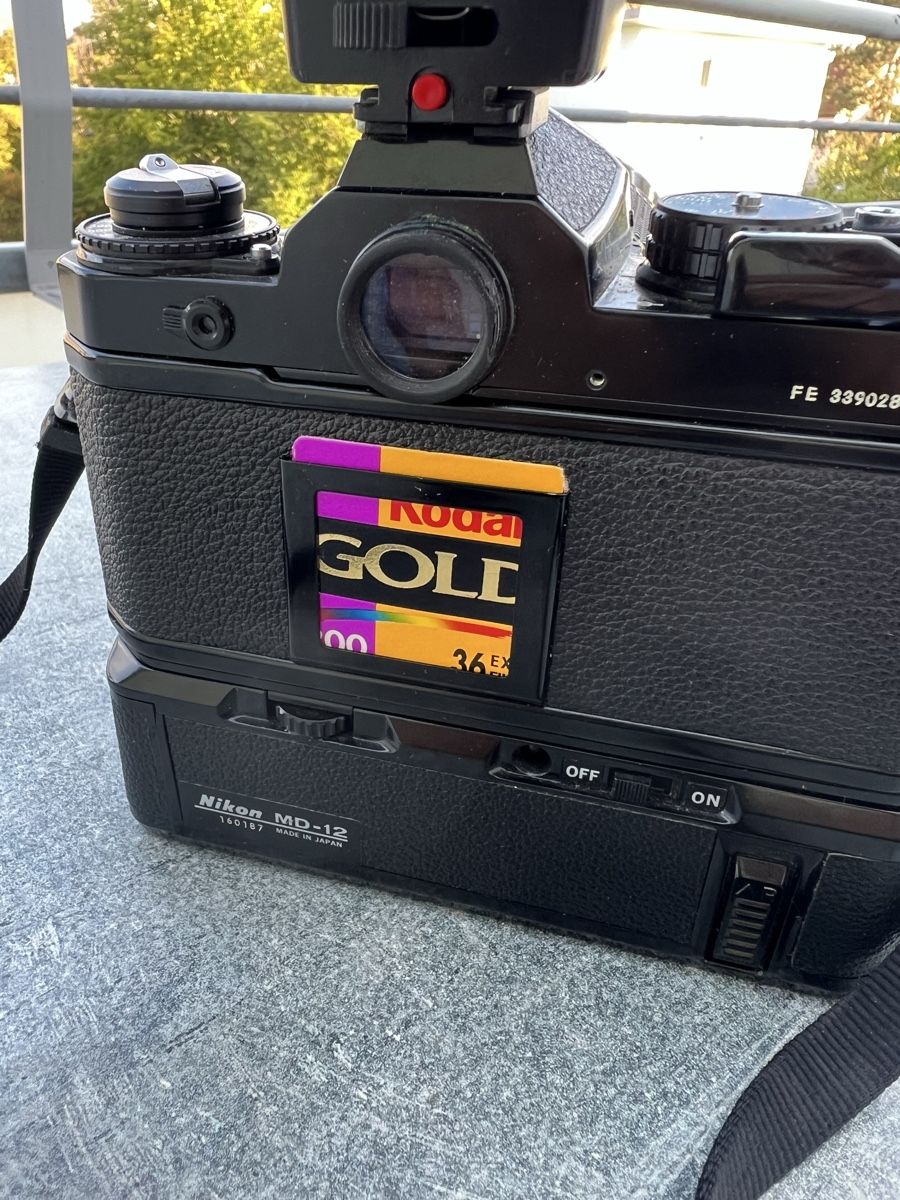 Nikon Fotocamera: Nikon FE in top Zustand  – Usato da Zürich venduto da jao_2bx7 8