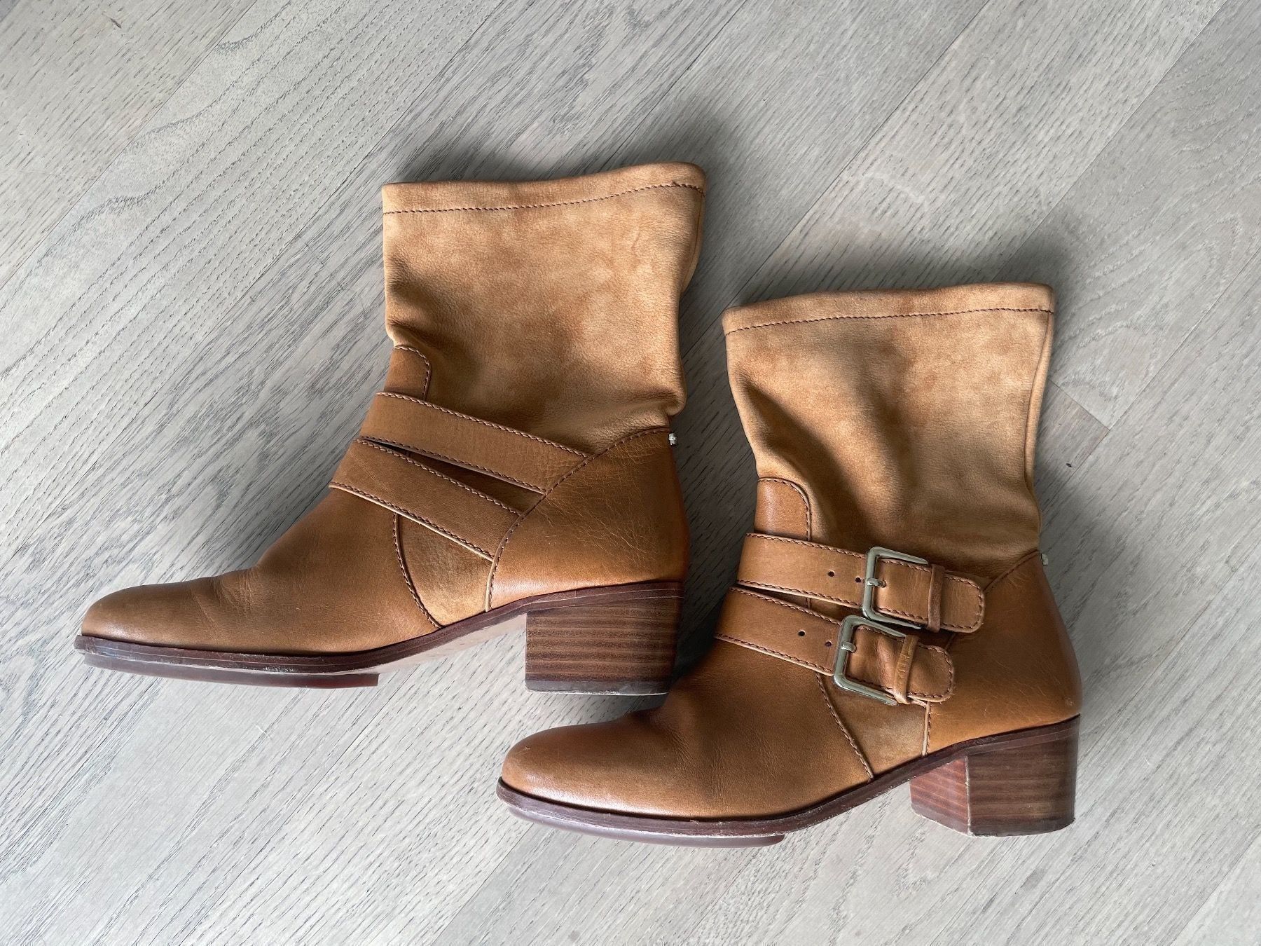 Scarpe da donna: BOTTES UTERQÜE – Usato da Morges venduto da Igp10 6