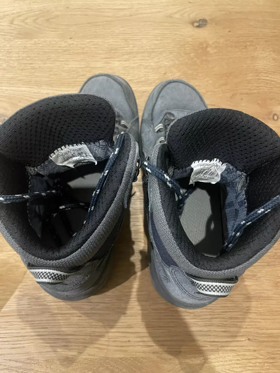 Lowa Schuhe für Jungen: Lowa Wanderschuhe gr.35 – Gebraucht aus Recherswil von grafics 7