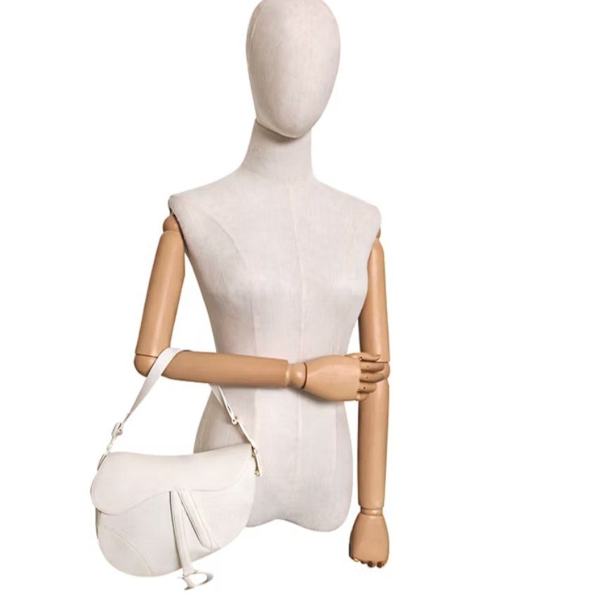 Dior Borse da donna: Christian Dior Saddle Bag White Matte – Usato da Zürich venduto da Liloubags 1