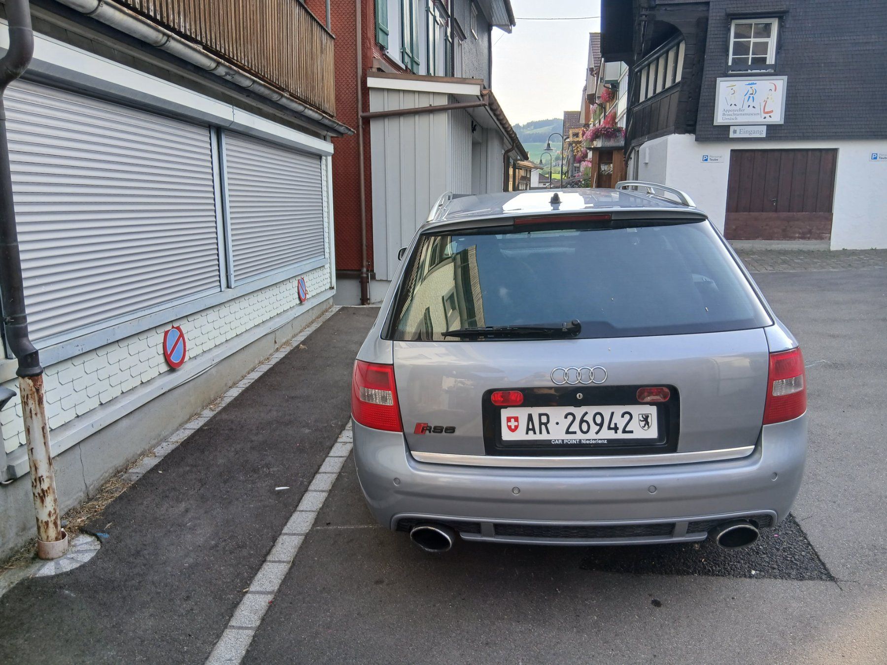 Audi Automobili: Audi RS6 Quattro Avant – Usato da Urnäsch venduto da tho_q6b8 1