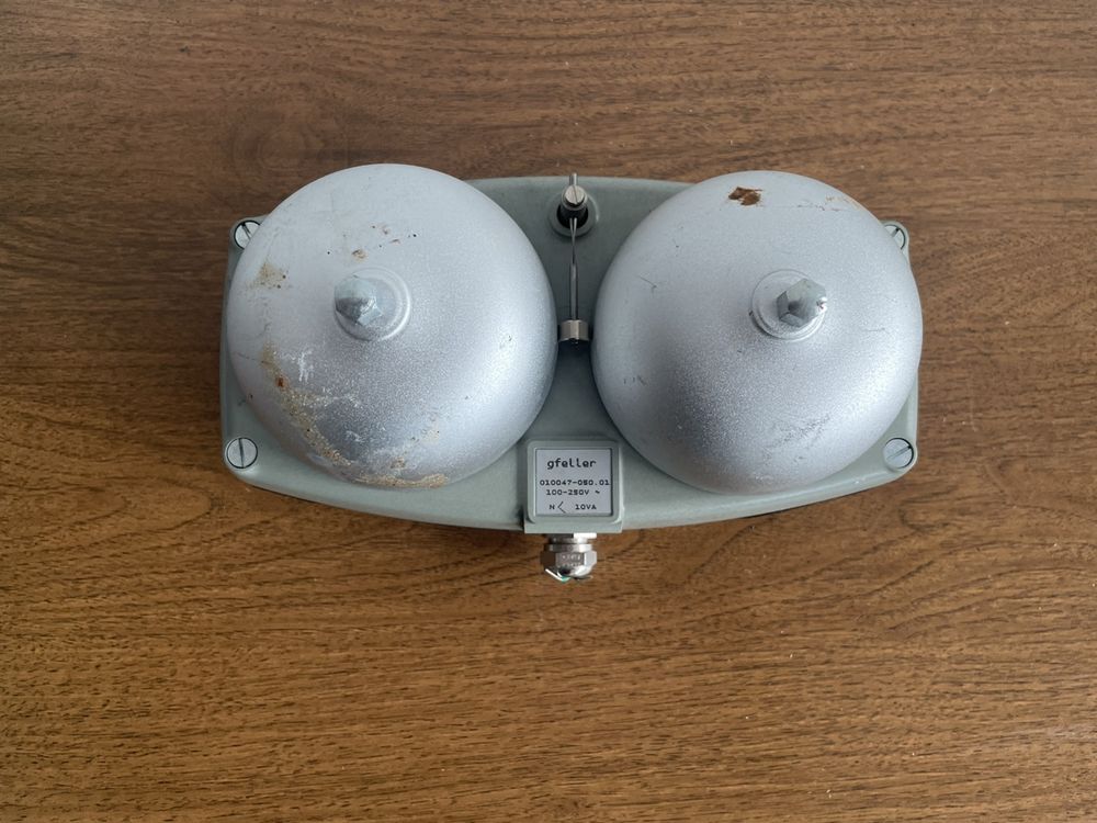 Ancienne Sonnerie Magnétique De Téléphone "Gerbille" 1977 - Métal Argenté, Vintage Français