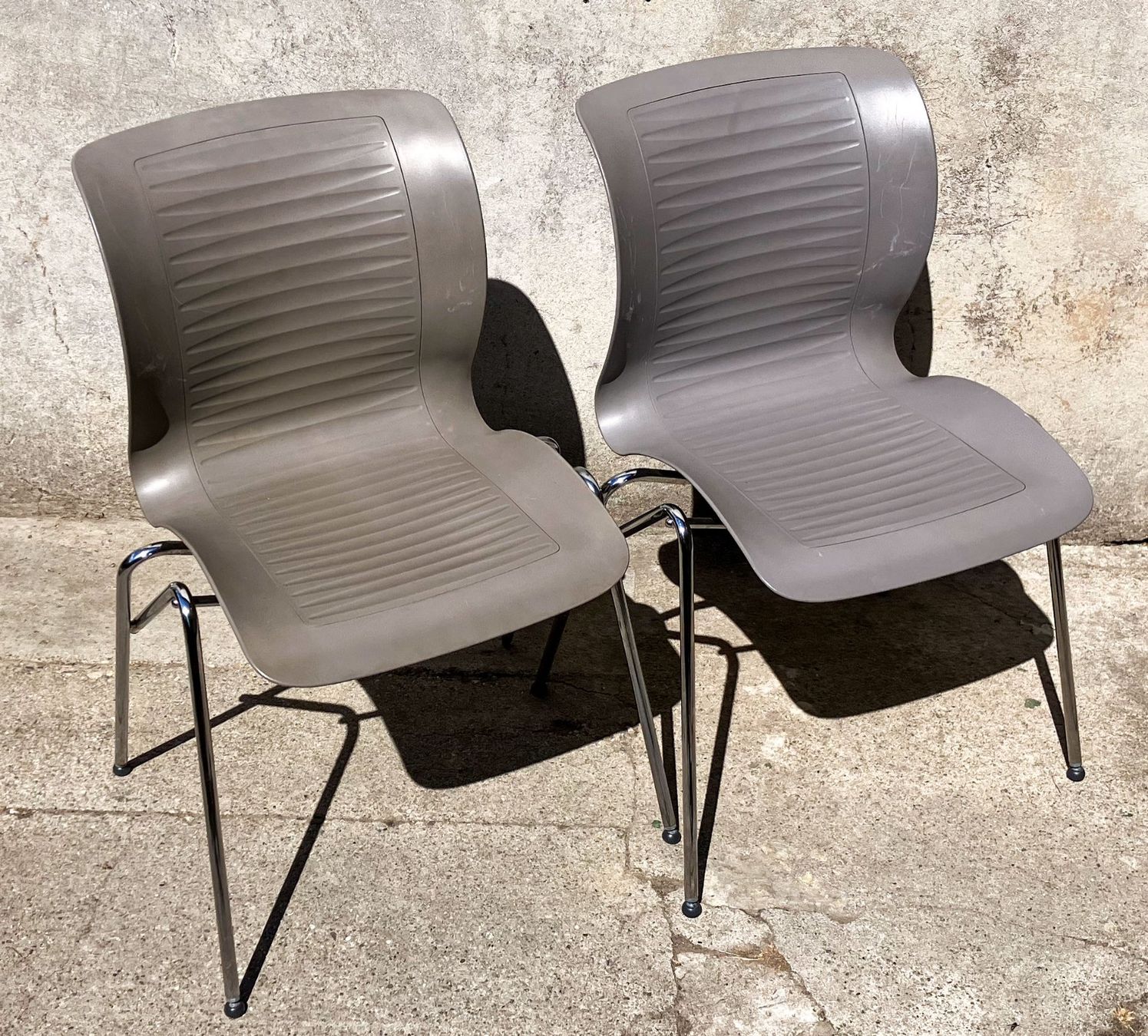 Fritz Hansen Sedie: 2 Stk. Fritz Hansen Design Stühle Modell Ensemble 1990 – Usato da Biel/Bienne venduto da tim_pww5