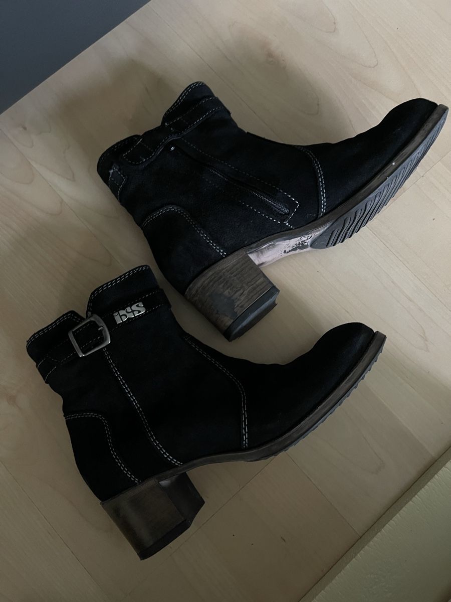 IXS Scarpe da donna: IXS Töffstiefeletten Gr. 37 schwarz – Usato da Dietikon venduto da Nieselchen 2