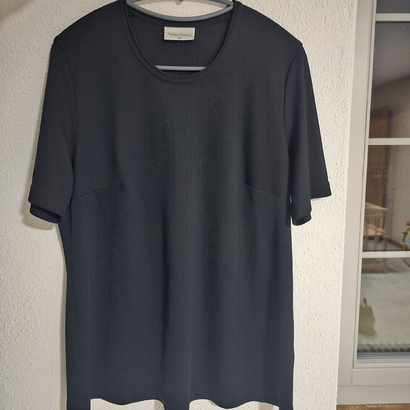 Tuniche: Tunique noire classic, taille L – Usato da Sornetan venduto da T.a333