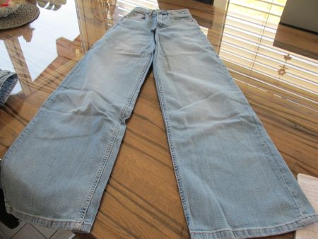 Coole Sommerjeans mit Schlag, Gr. 32