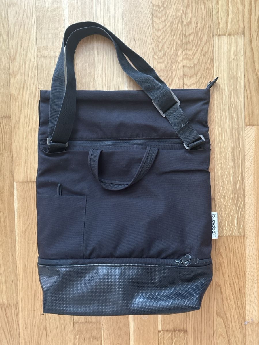 Bugaboo Sacs & sacs à dos: Bugaboo Wickeltasche schwarz guter Zustand – D'occasion à Thun par Mokibe 1