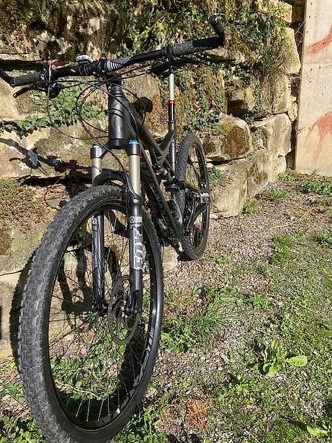 Velos: Bike Specialized FSR Fully Carbon – Gebraucht aus Lüchingen von  1