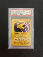 Pokémon Zapdos „The towm on no map“ PSA 8