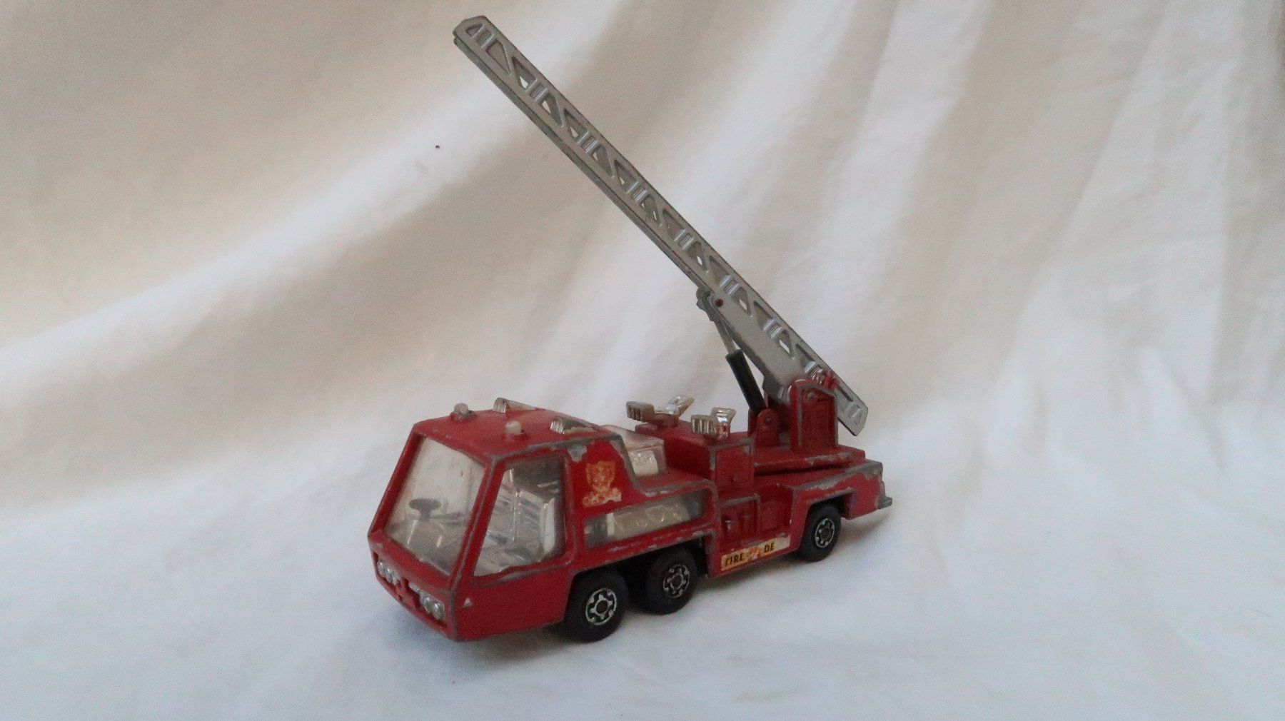 Matchbox Modellini d'auto: Matchbox SuperKings K-9 Fire Tender – Usato da Muttenz venduto da Laeckerlihamschter 6