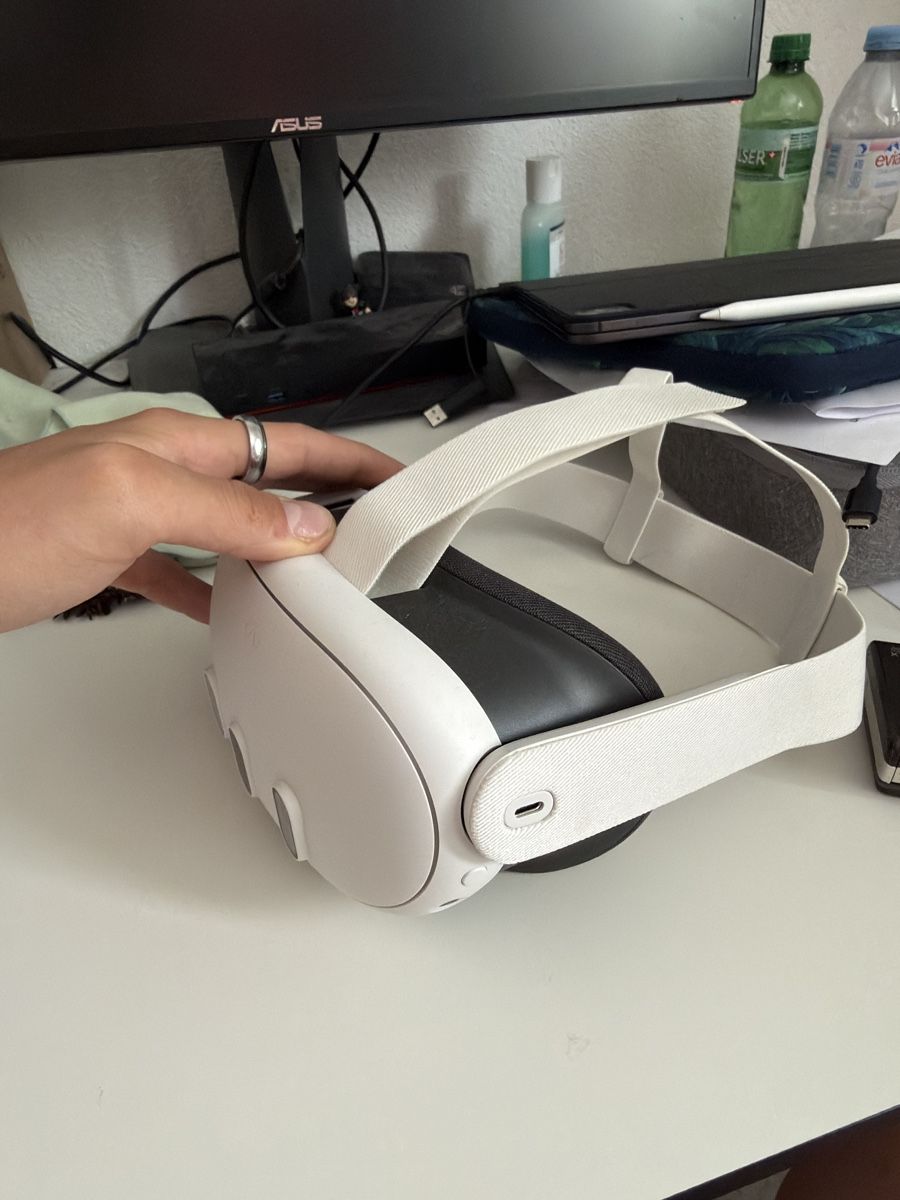 Meta Casco VR: Meta Quest 3 512gb + Stand und Schutzhülle – Nuovo (secondo la descrizione) da Buchs ZH venduto da VeTooo 1