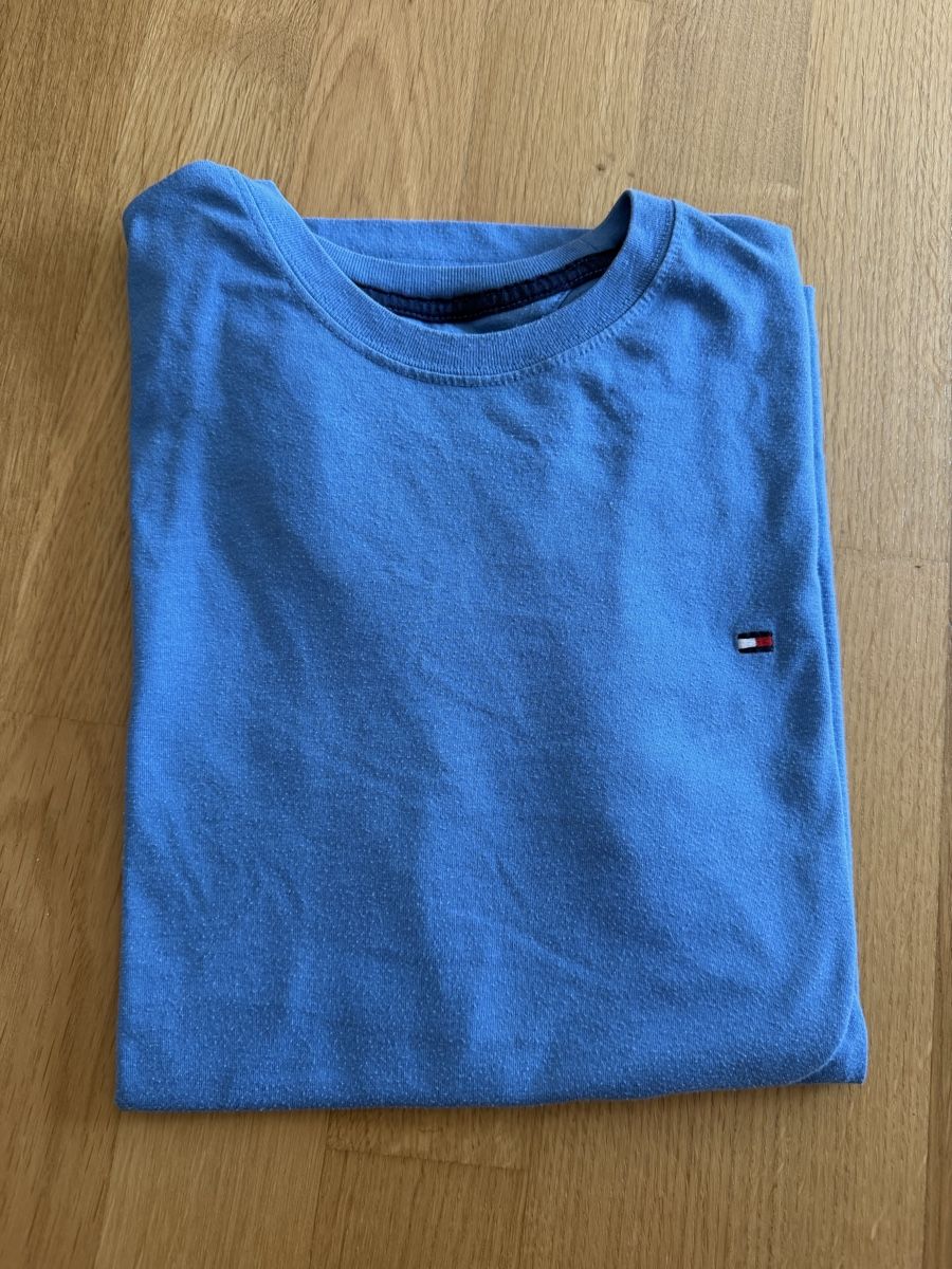 Tommy Hilfiger T-shirt: Tommy Hilfiger T-Shirt - Grösse M – Usato da Oberwil BL venduto da Ray_Pa_Ts