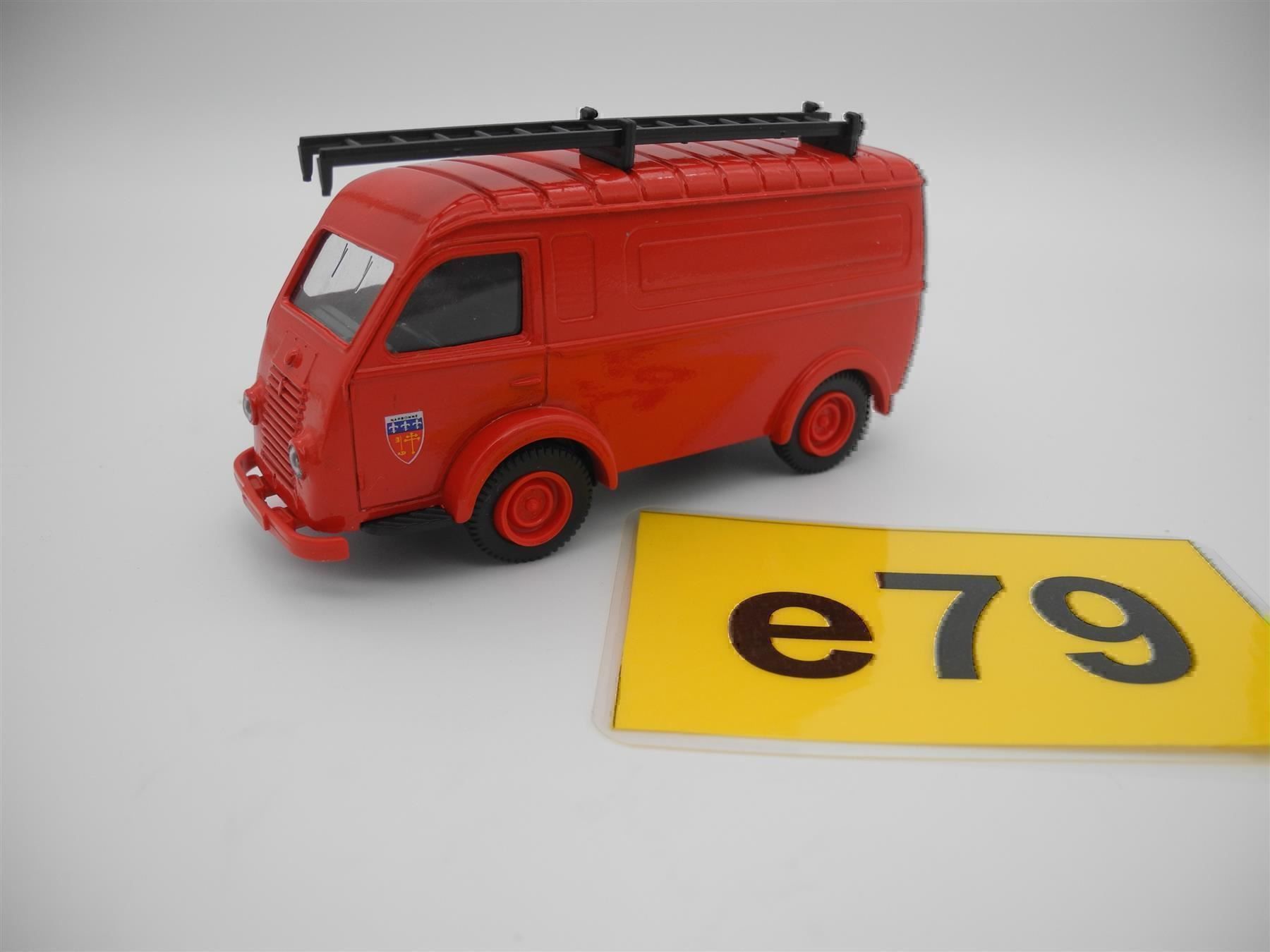 Renault Modellini d'auto: Macadam Renault 1000 KG , Nr. e79 – Nuovo e nell'imballaggio originale da Kottwil venduto da Crazyrolf 1