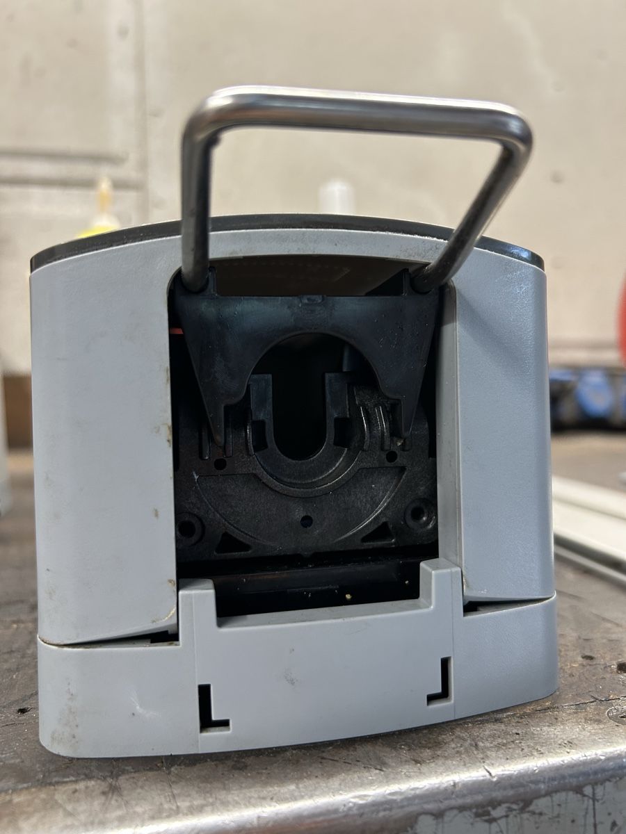 Portasapone: Garage Würth Seifenspender – Usato da Gampelen venduto da ste_r6hj 5