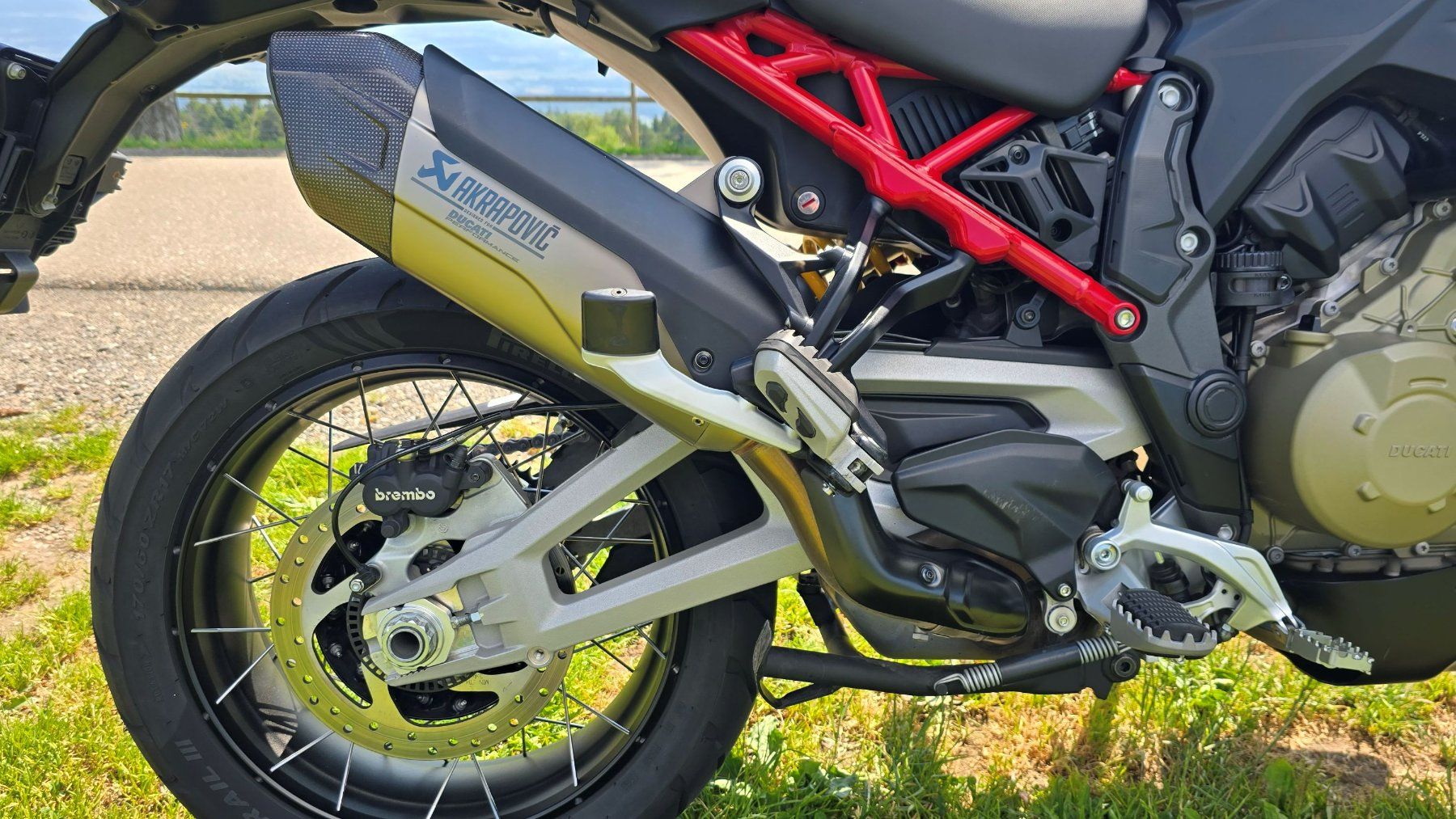 Ducati Enduro: 2023 Ducati Multistrada V4 Rally Full Adventure – Usato da Rotkreuz venduto da HansjoergM01 2