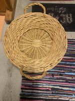 Weidenkorb 55 cm mit zwei Griffen hellbraun guter Zustand